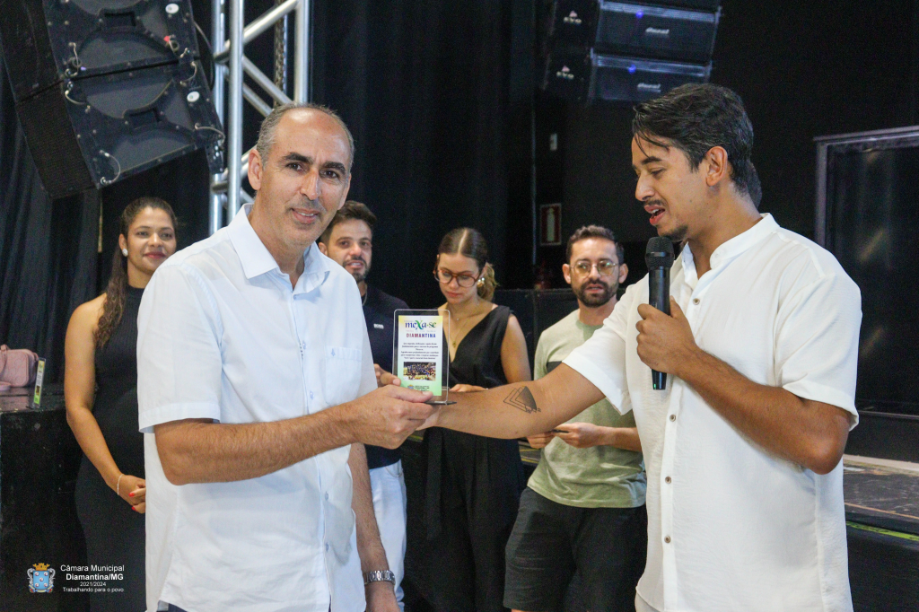CÂMARA MUNICIPAL DE DIAMANTINA PARTICIPA DOS 5 ANOS DO PROGRAMA MEXA-SE: CELEBRAÇÃO E CONFRATERNIZAÇÃO!