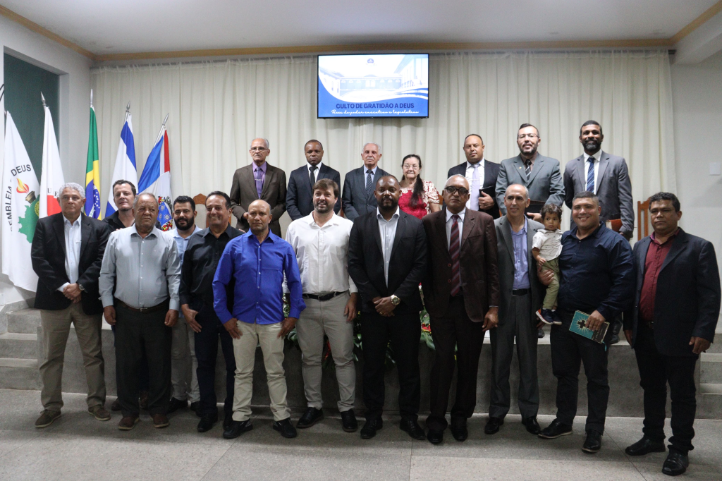 CULTO EM AÇÃO DE GRAÇAS ABRE AS SOLENIDADES DE POSSE
