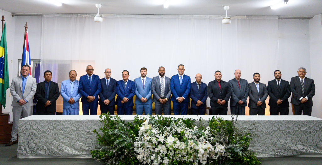 POSSE DOS ELEITOS MARCA INÍCIO DA LEGISLATURA 2025/2028 EM DIAMANTINA.