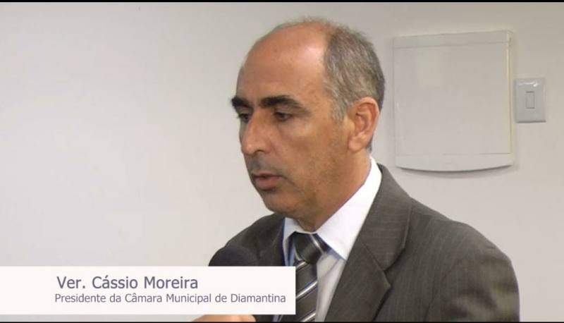 CÂMARA MUNICIPAL DE DIAMANTINA APROVA PROJETO PARA CONCESSÃO DE BOLSAS AOS INTEGRANTES DO PROJETO "PRA VER A BANDA PASSAR"!