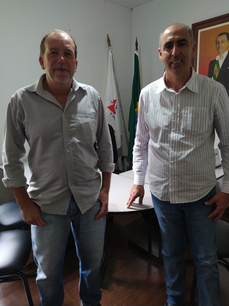 PRESIDENTE DA CÂMARA RECEBE VEREADOR GILBERTO DE CAÇARATIBA-TURMALINA PARA DIÁLOGO PRODUTIVO!
