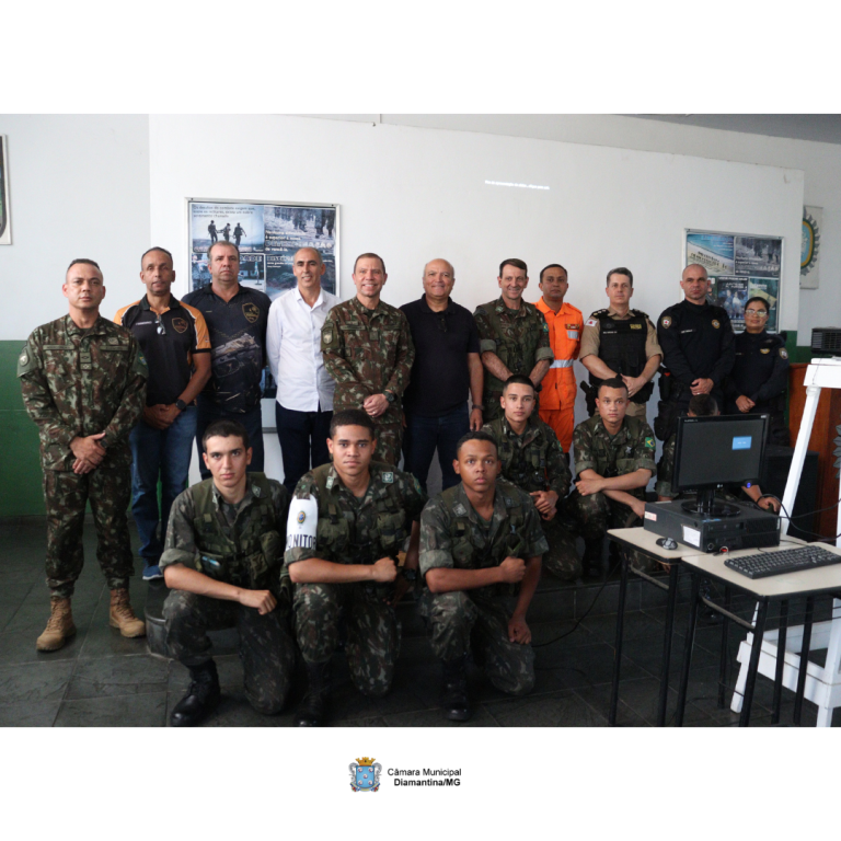 CÂMARA MUNICIPAL PARTICIPA DA RECEPÇÃO AO COMANDANTE DA 4ª REGIÃO MILITAR.
